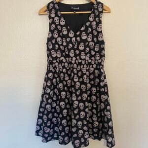 Sourpuss Dress Womens Size Medium Skulls Goth Punk Corp Goth Halloween Spooky